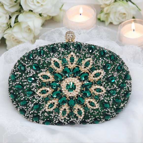 Rhinestone Bejeweled Evening Clutch/Crossbody Bag in Green - Picture 3 of 10
